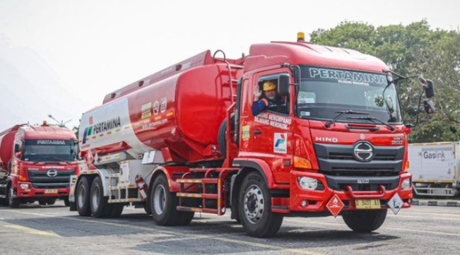 Kargo Kedua Impor BBM Murni Tiba Besok, Diharap SPBU Swasta Memanfaatkannya, Pertamina tak Cari Untung